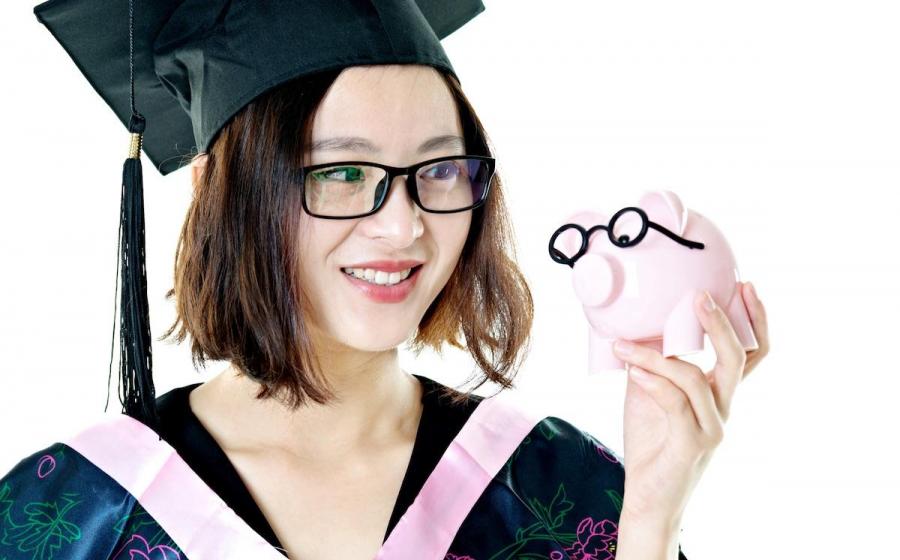 Smart Post-Graduation Financial Plans Will Pay Off