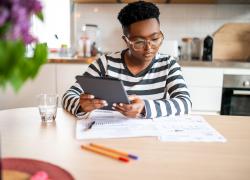 Financial Planning Programs Put College Students on Path to Career Success